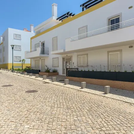 Flh Garden Flat Daire